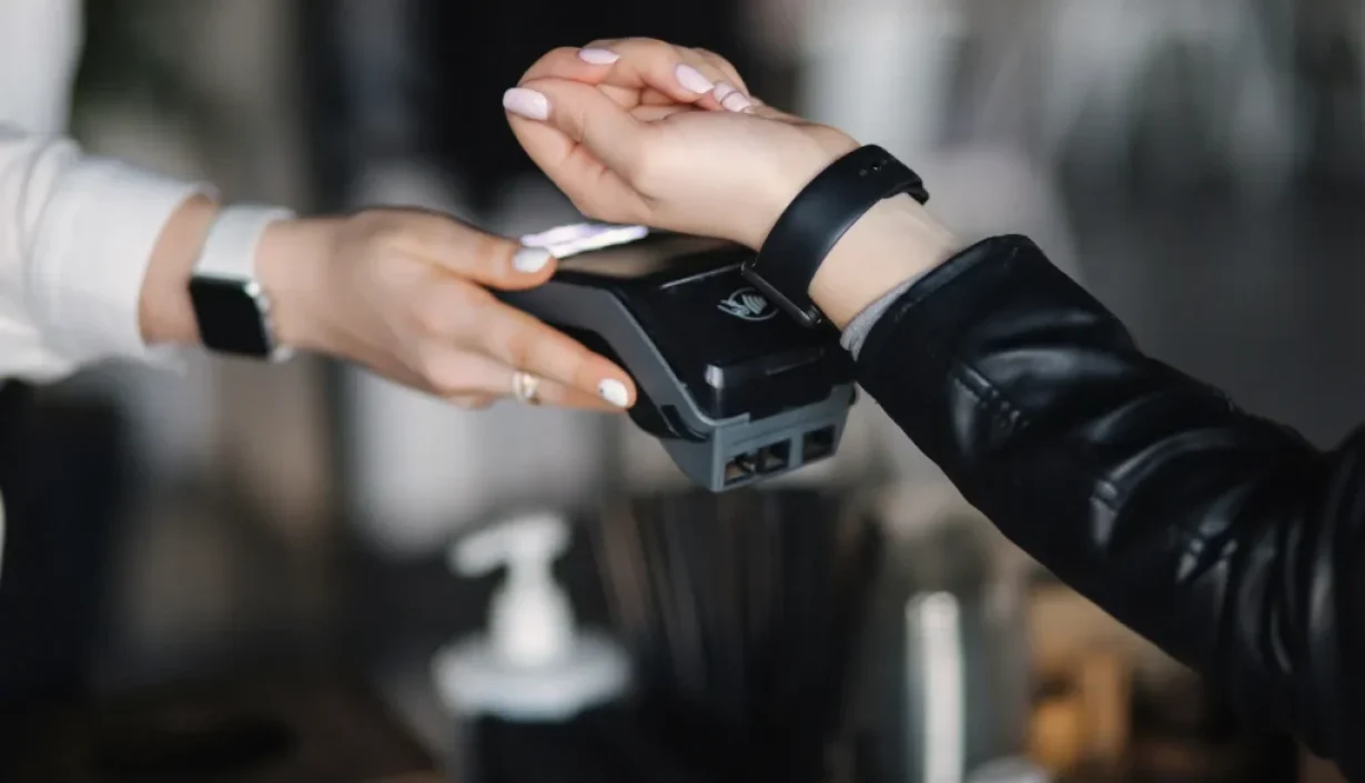 Thẻ NFC thanh toán không tiếp xúc Thẻ NFC thanh toán không tiếp xúc